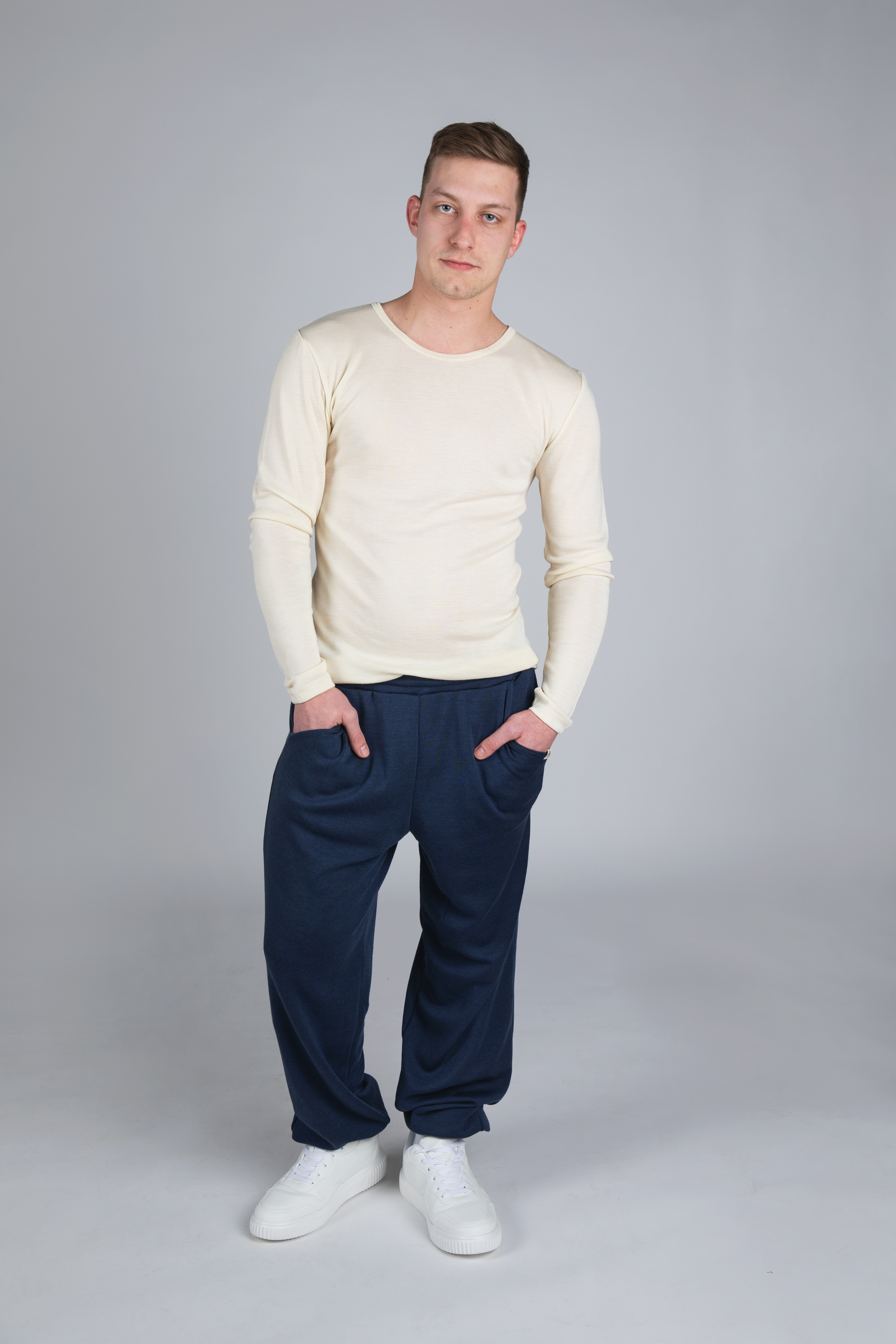 Unisex merino wool & silk sweatpants, GOTS