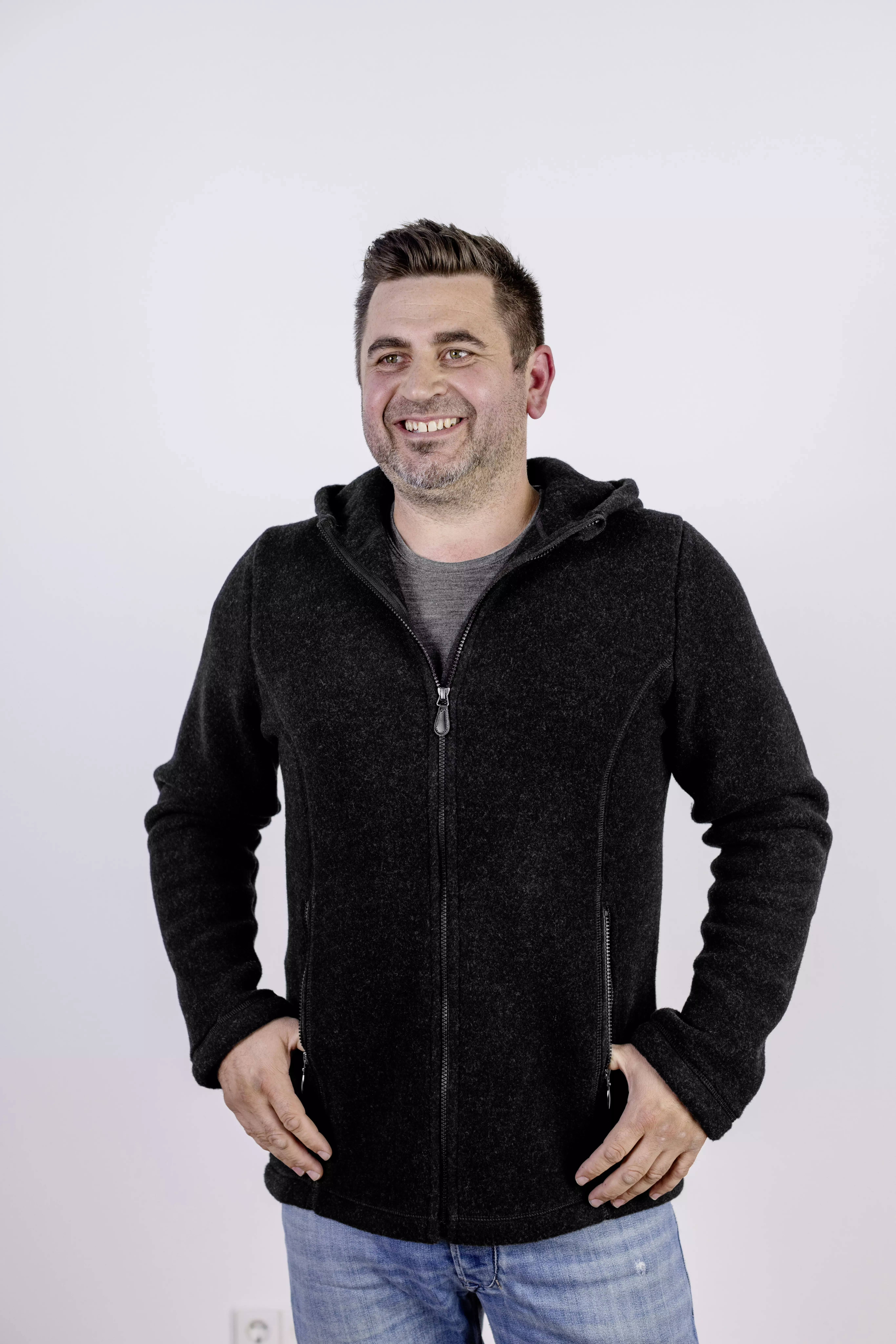 Taillierte Kapuzenjacke Herren aus Merinowolle, IVN BEST